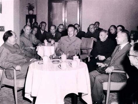 1958 年